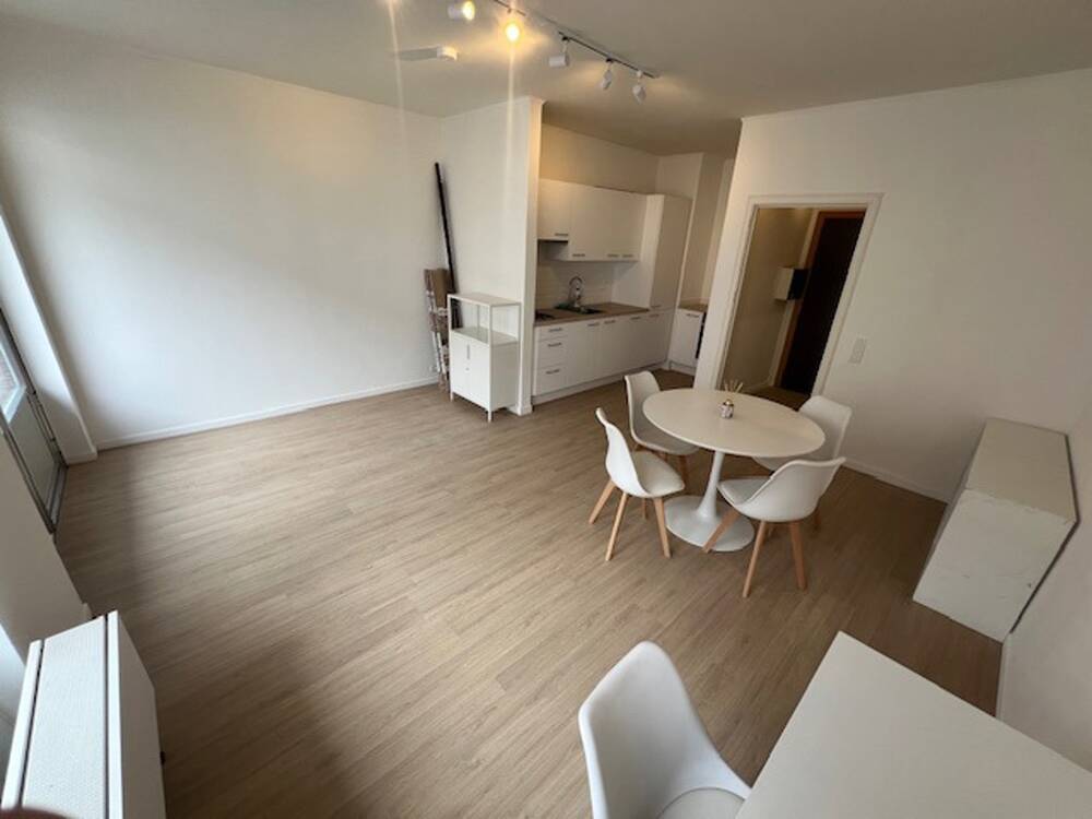 Studio te huur in Namen 5000 600.00€ slaapkamers 35.00m² - Zoekertje 521136
