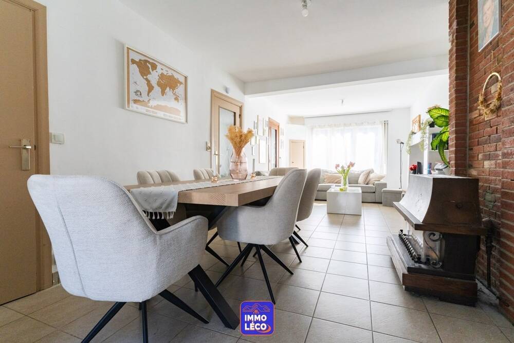 Immeuble de rapport - Immeuble à appartement à vendre à Mouscron 7700 149000.00€ 2 chambres 120.00m² - annonce 520435