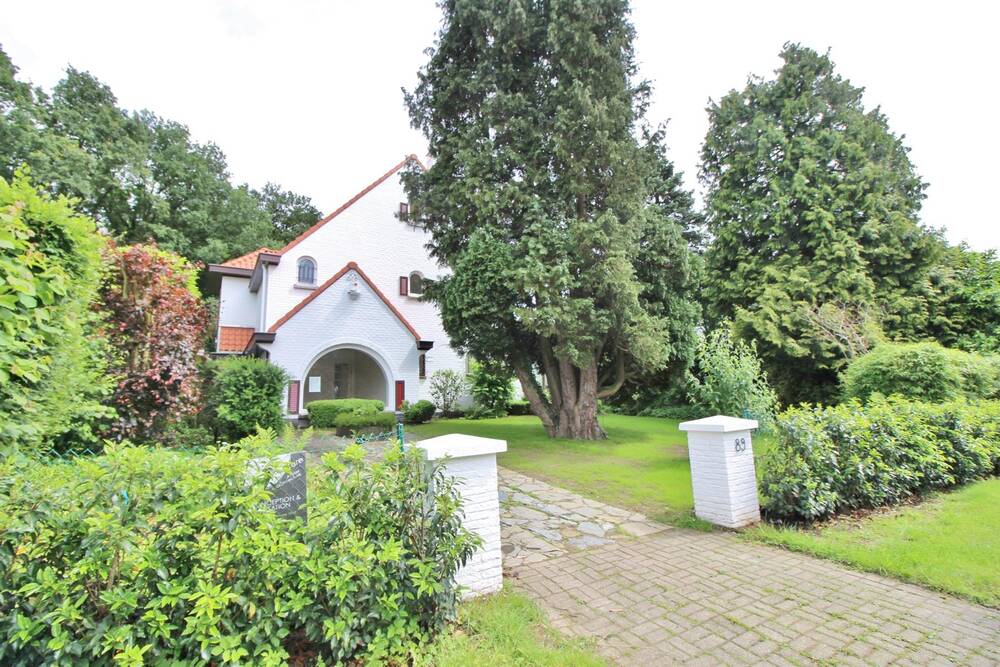Maison à louer à Auderghem 1160 3950.00€ 5 chambres 235.00m² - annonce 521916