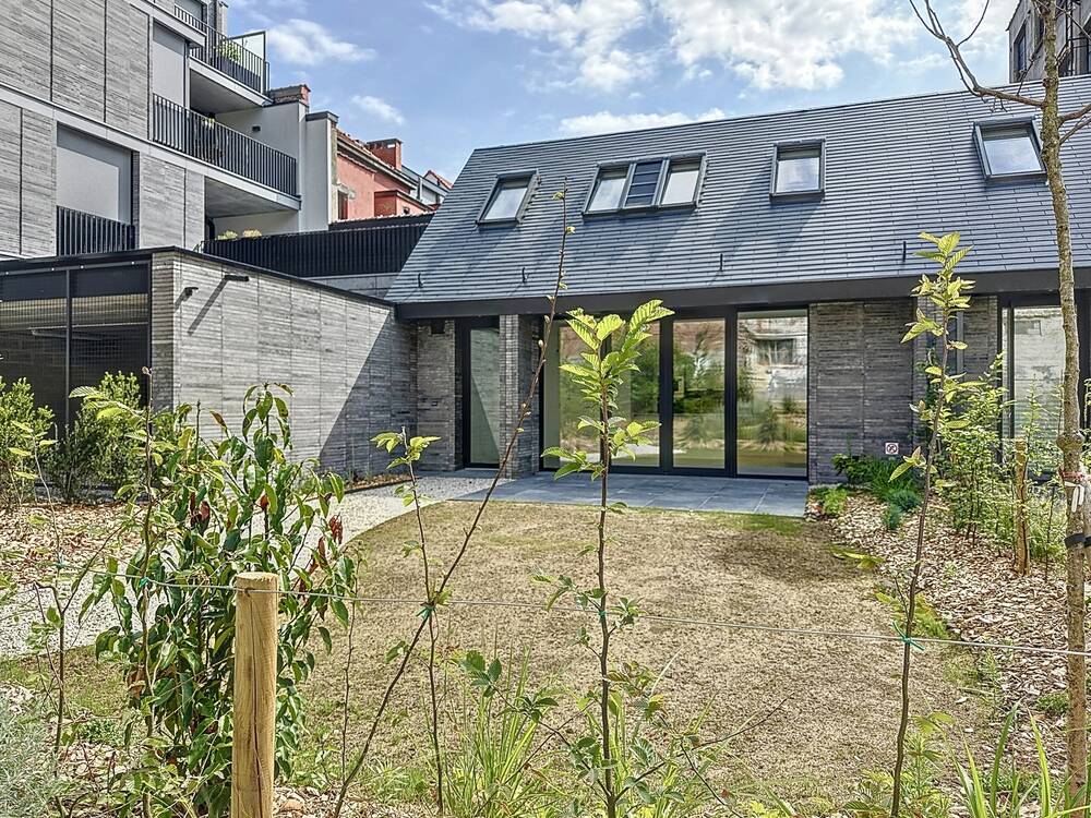 Rez-de-chaussée à louer à Uccle 1180 1700.00€ 1 chambres 95.00m² - annonce 521733