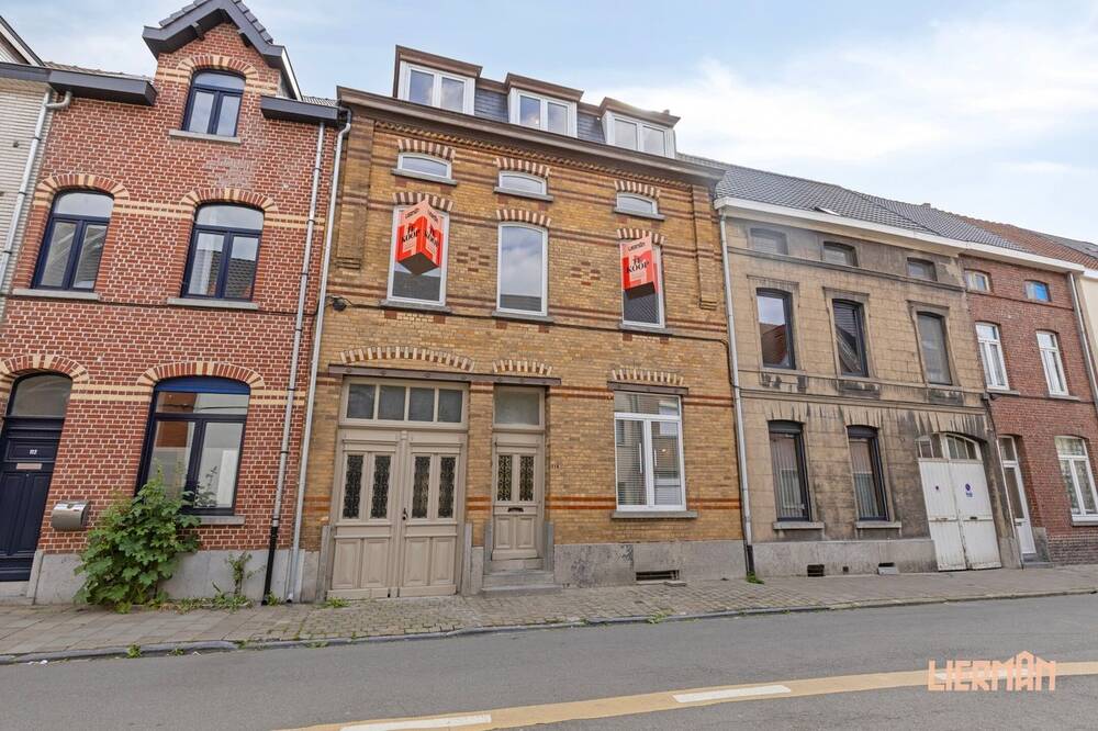 Kasteel te koop in Aalst 9300 680000.00€ 6 slaapkamers 324.00m² - Zoekertje 521548