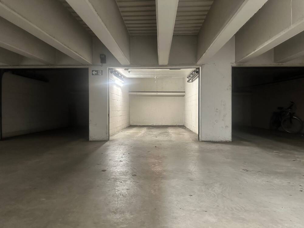 Parking / garage à louer à Knokke 8300 2800.00€ chambres m² - annonce 522073