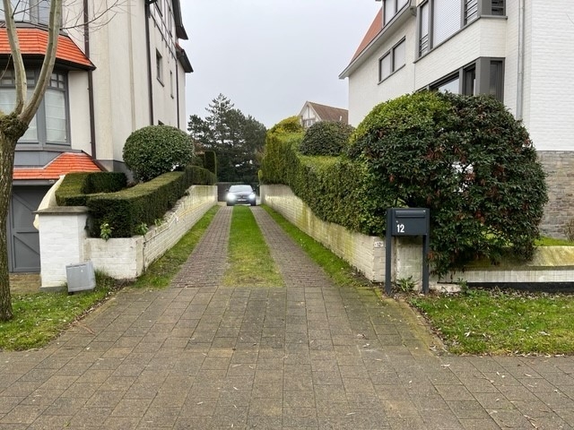 Parking / garage à louer à Knokke 8300 2550.00€ chambres m² - annonce 522040