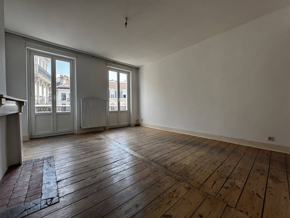 Triplex à louer à Bruxelles 1000 1170.00€ 2 chambres 100.00m² - annonce 522727