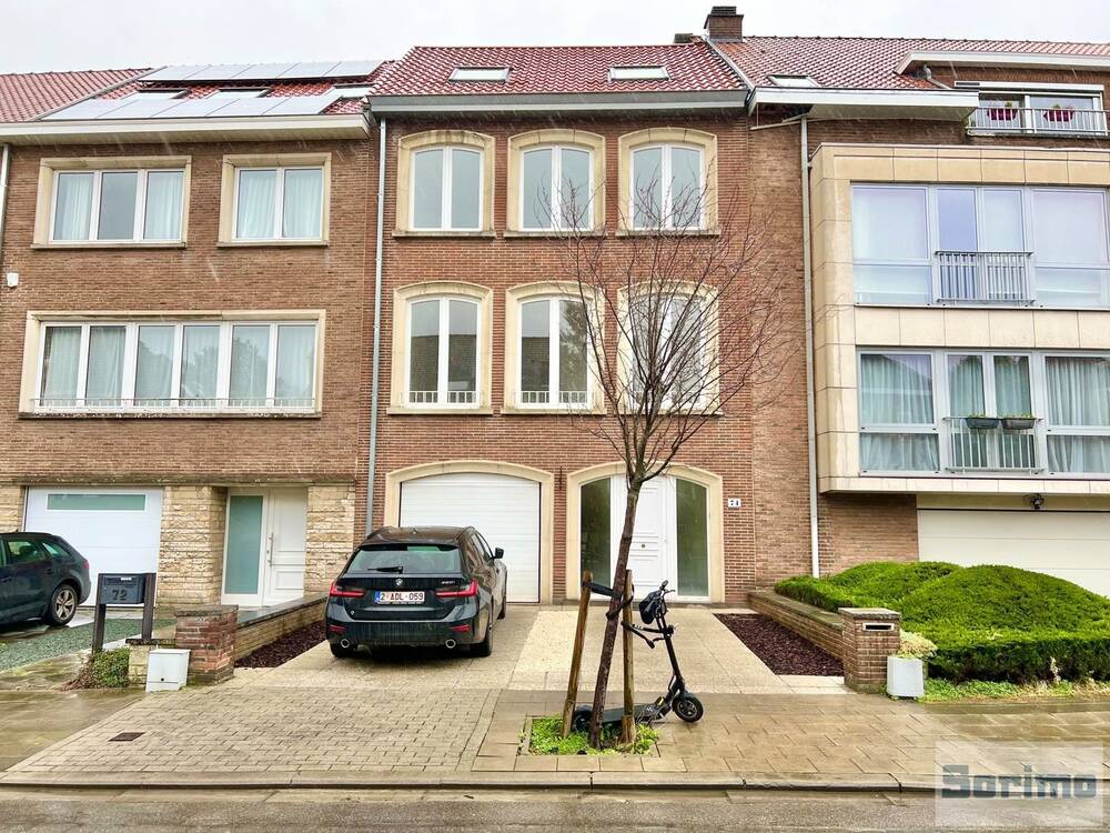 Maison à à Woluwe-Saint-Pierre 1150 2700.00€ 4 chambres 190.00m² - annonce 522884