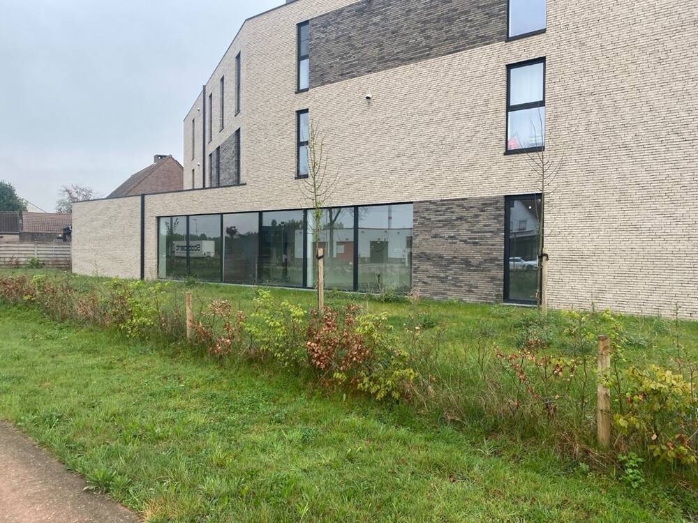 Commerce à louer à Ham 3945 3000.00€ chambres 300.00m² - annonce 523378