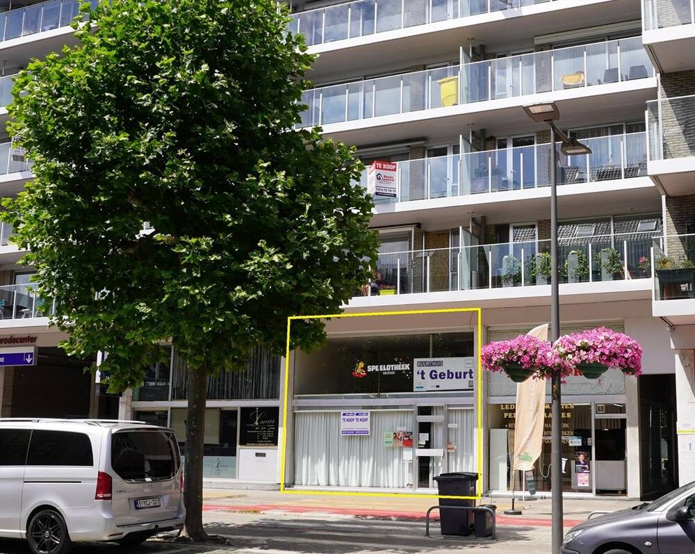Appartementsgebouw te koop in Turnhout 2300 195000.00€ slaapkamers 200.00m² - Zoekertje 523403
