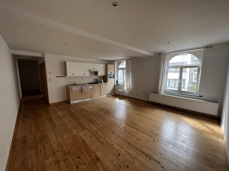 Appartement à à Woluwe-Saint-Lambert 1200 1050.00€ 1 chambres 70.00m² - annonce 523642