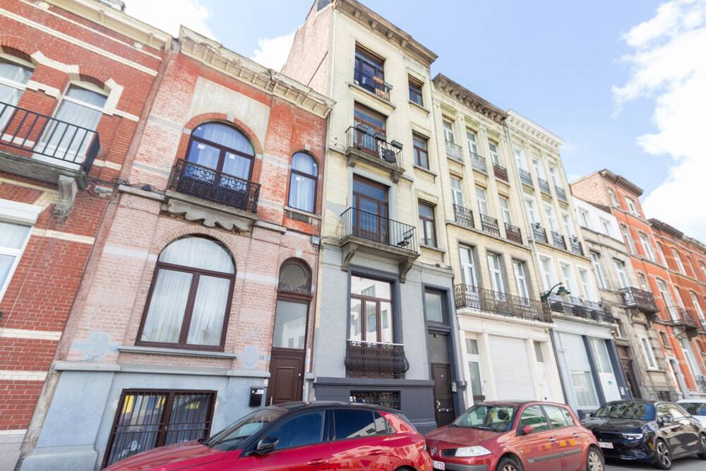 Immeuble de rapport - Immeuble à appartement à vendre à Anderlecht 1070 499000.00€ 6 chambres 320.00m² - annonce 523335