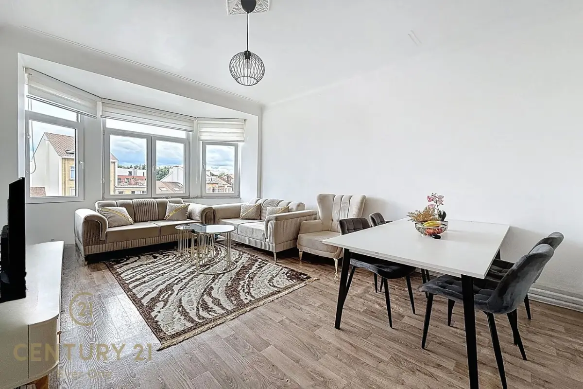 Duplex te  koop in Evere 1140 295000.00€ 5 slaapkamers 130.00m² - Zoekertje 568640