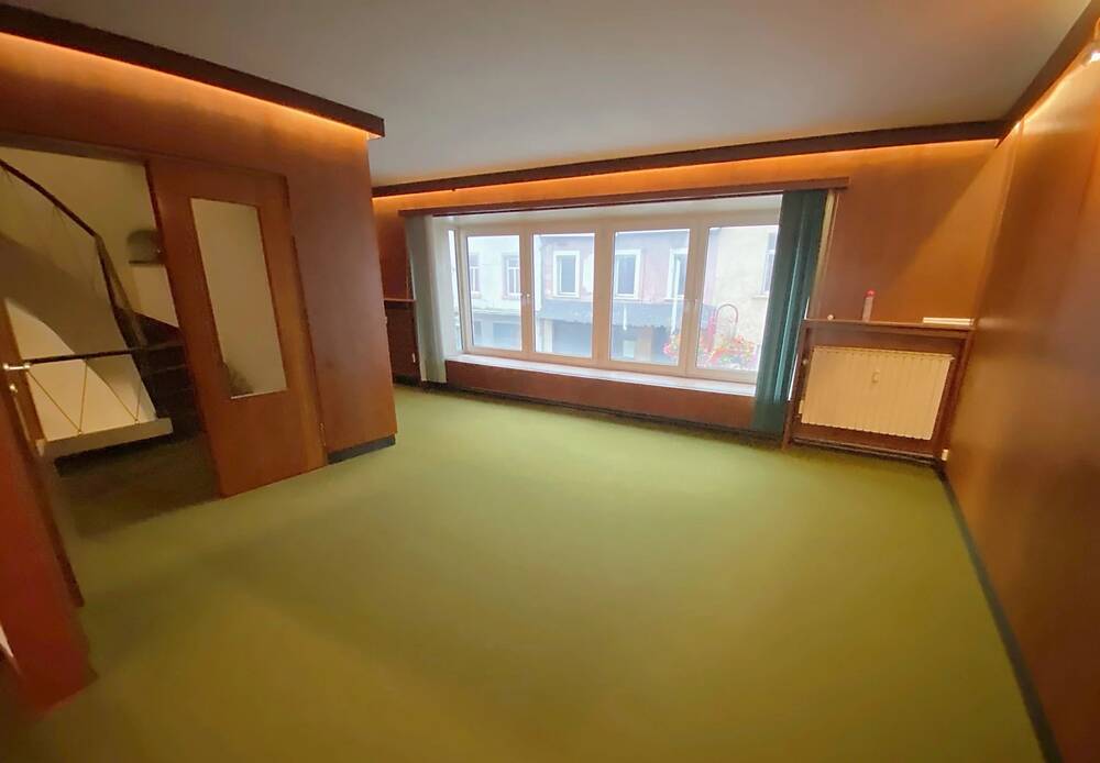 Triplex à louer à Athus 6791 1100.00€ chambres m² - annonce 523030