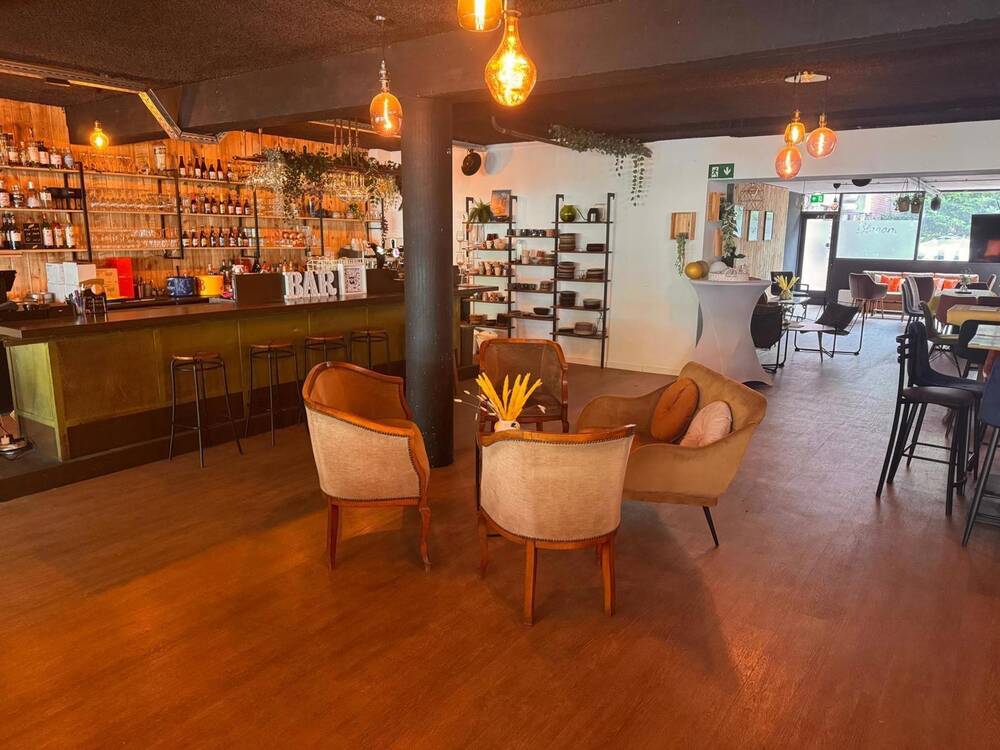 Handelszaak te koop in Sint-Genesius-Rode 1640 260000.00€ slaapkamers 300.00m² - Zoekertje 523202