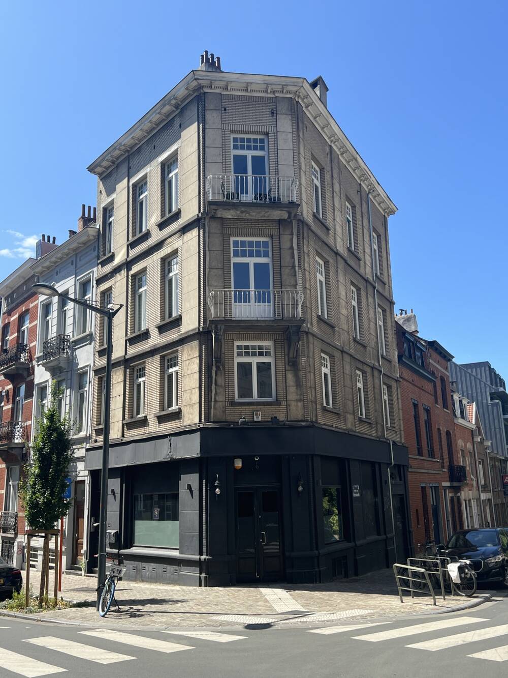 Handelszaak te huur in Elsene 1050 2750.00€ slaapkamers 140.00m² - Zoekertje 523639