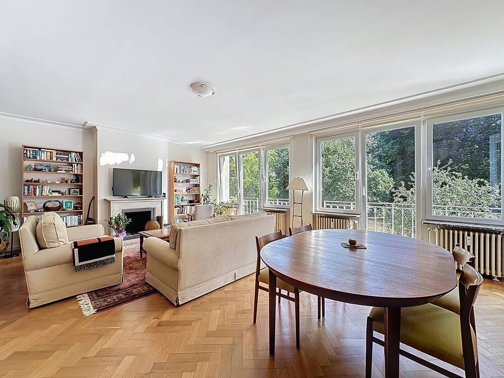 Appartement te huur in Vorst 1190 2400.00€ 3 slaapkamers 163.00m² - Zoekertje 523208