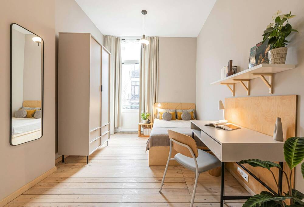 Appartement te  huur in Schaarbeek 1030 860.00€ 1 slaapkamers 307.00m² - Zoekertje 524154