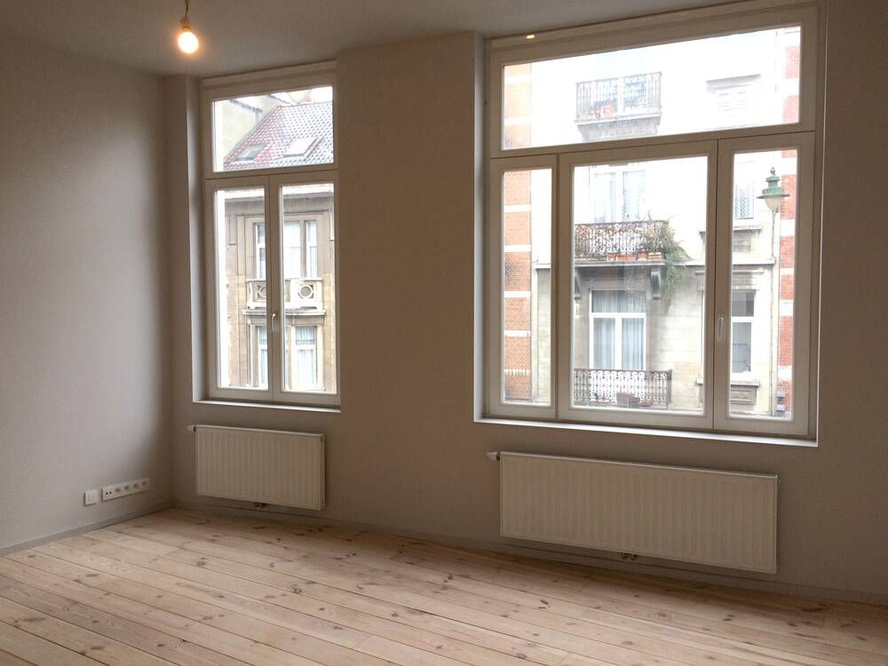 Appartement à louer à Forest 1190 1590.00€ 2 chambres 105.00m² - annonce 524950