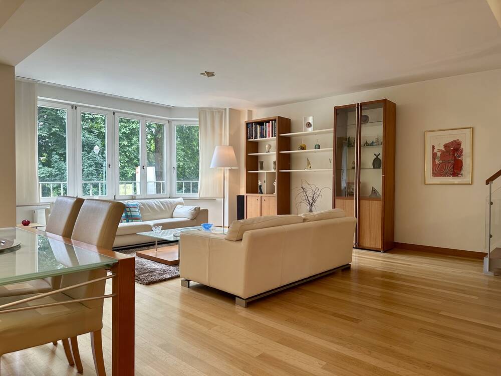 Duplex à vendre à Bruxelles 1000 860000.00€ 5 chambres 228.00m² - annonce 524261