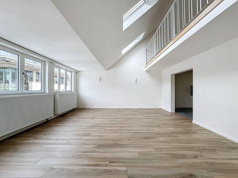 Penthouse te  huur in Etterbeek 1040 1650.00€ 2 slaapkamers 145.00m² - Zoekertje 524623