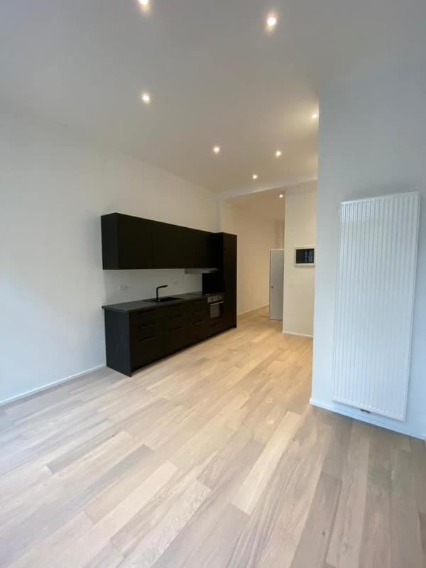 Studio te huur in Brussel 1000 930.00€ 1 slaapkamers 35.00m² - Zoekertje 525845