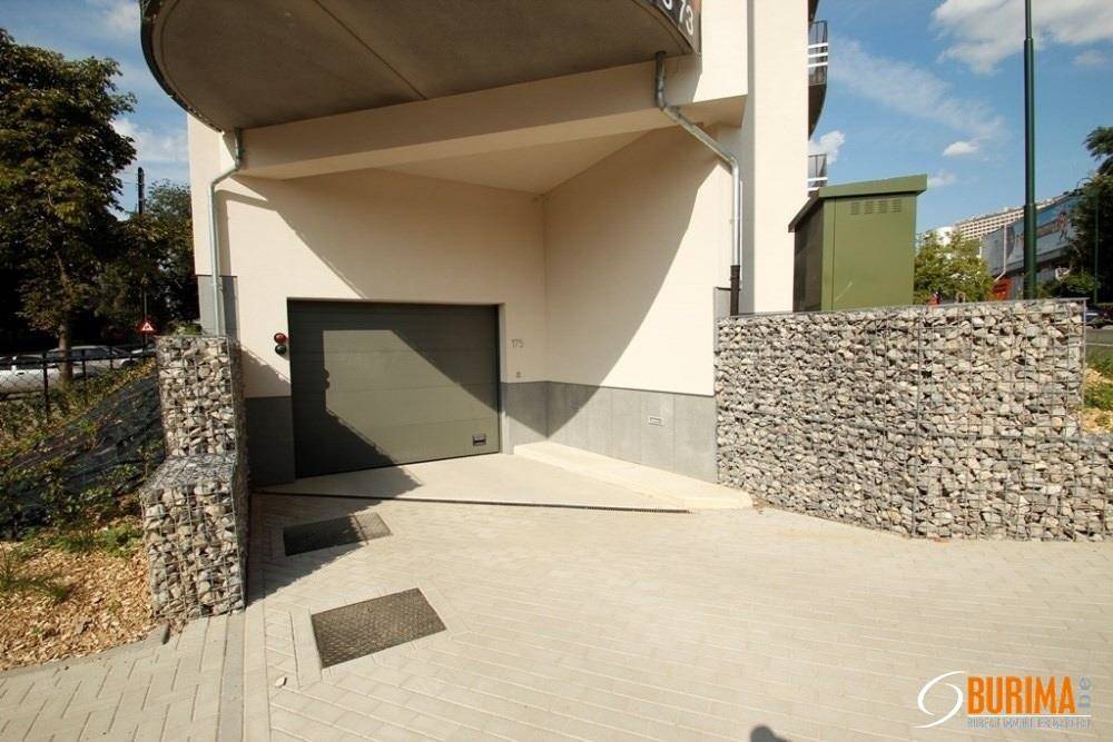 Parking & garage te huur in Vorst 1190 100.00€ slaapkamers m² - Zoekertje 528104