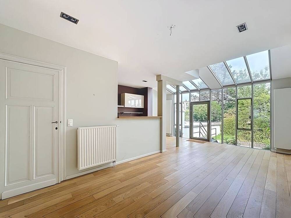 Maison à vendre à Auderghem 1160 749000.00€ 4 chambres 215.00m² - annonce 527593