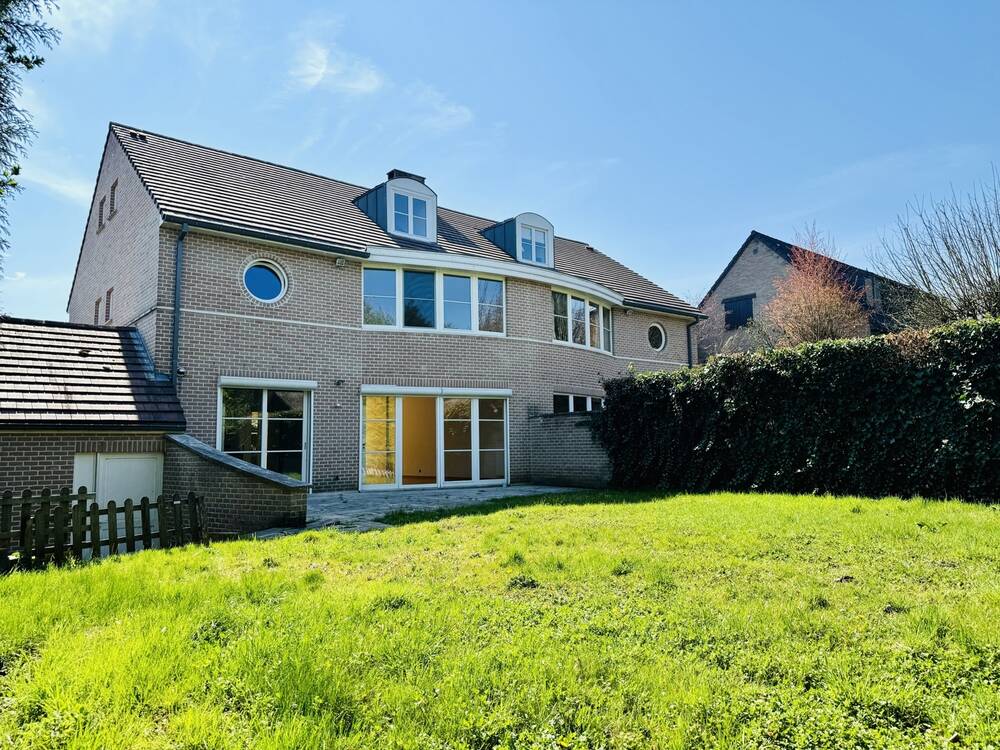 Maison à à Waterloo 1410 2950.00€ 5 chambres 250.00m² - annonce 525367