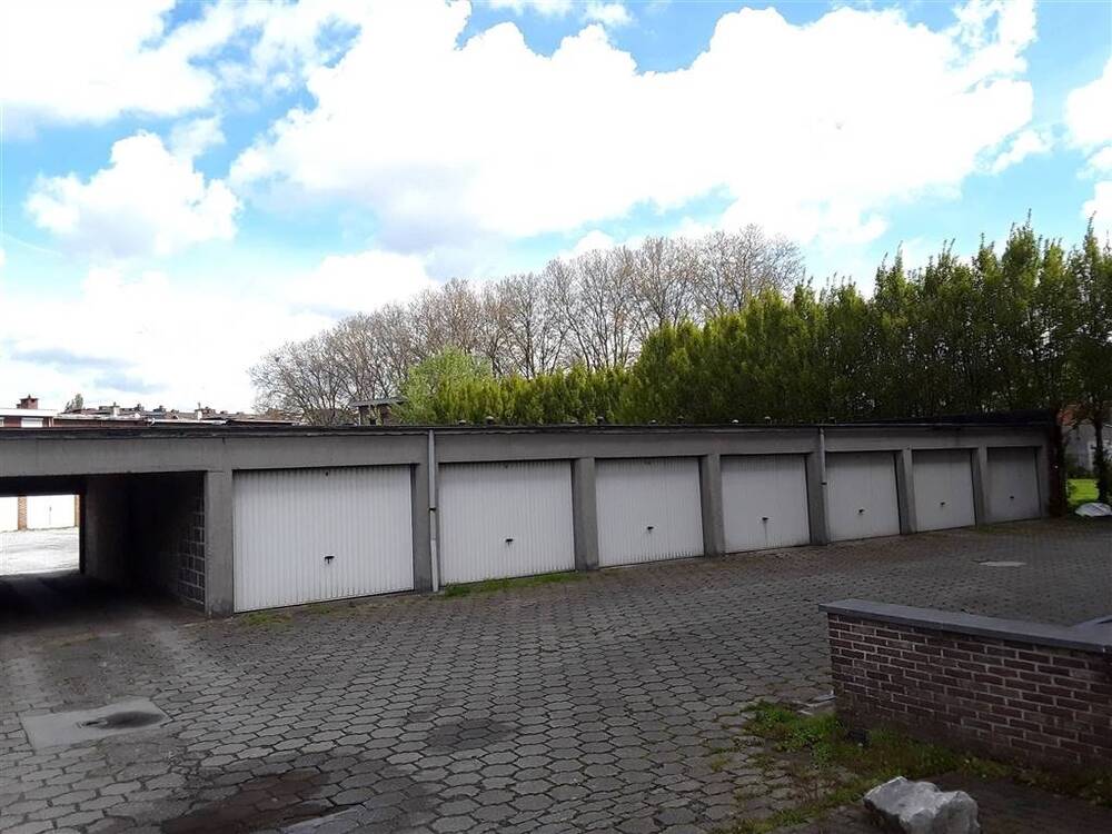 Parking / garage à vendre à Evere 1140 570000.00€ chambres m² - annonce 528008