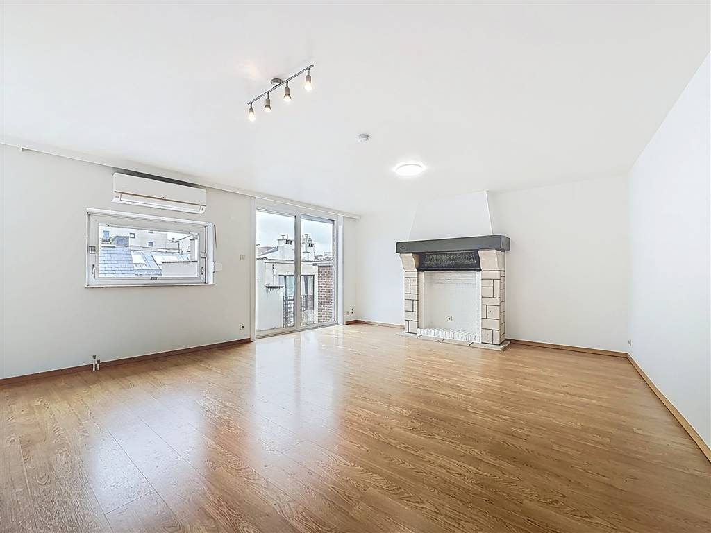 Appartement à à Bruxelles 1000 1650.00€ 3 chambres 125.00m² - annonce 525327