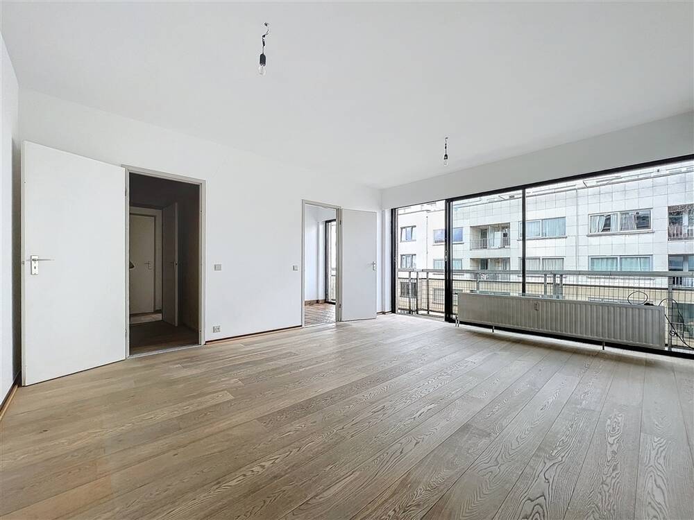 Appartement te in Schaarbeek 1030 975.00€ 1 slaapkamers 62.00m² - Zoekertje 525319