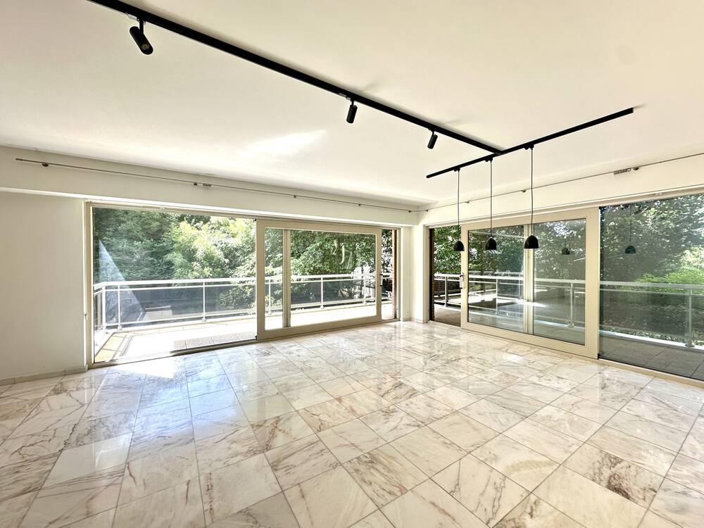 Appartement à louer à Uccle 1180 2350.00€ 3 chambres 160.00m² - annonce 528947