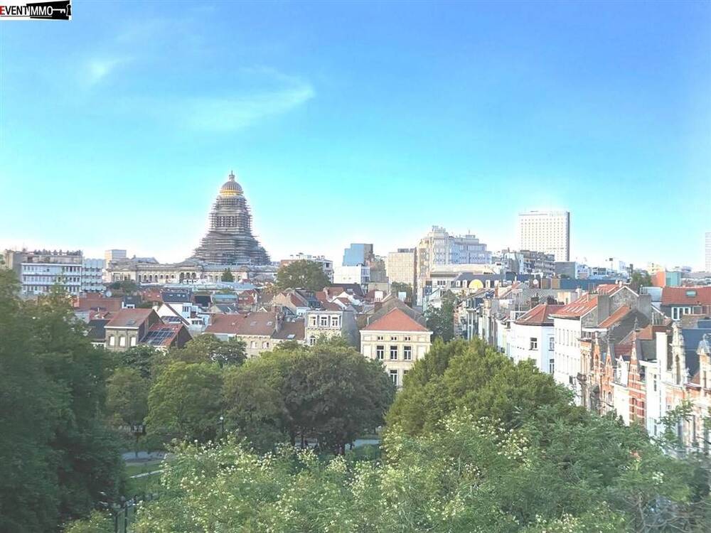 Appartement te koop in Sint-Gillis 1060 240000.00€ 1 slaapkamers 53.00m² - Zoekertje 529340