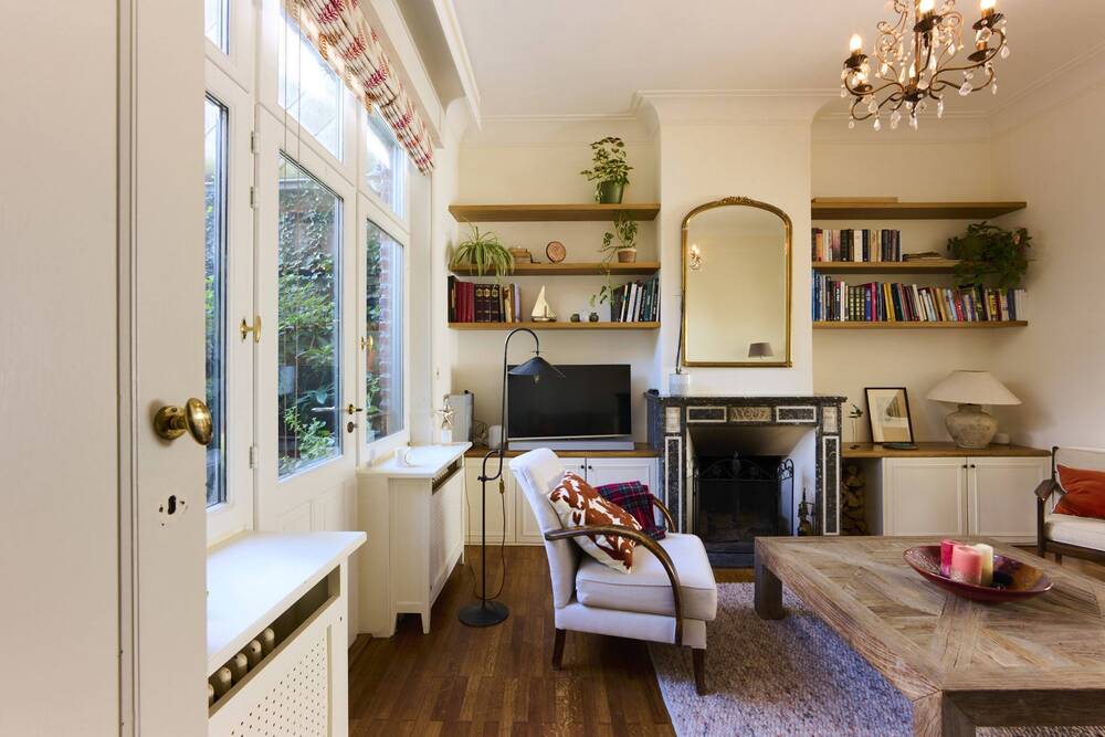 Maison à louer à Etterbeek 1040 3400.00€ 6 chambres 272.00m² - annonce 529326