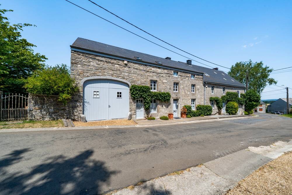 Villa te koop in Beauraing 5570 1750000.00€ 9 slaapkamers 732.00m² - Zoekertje 528674