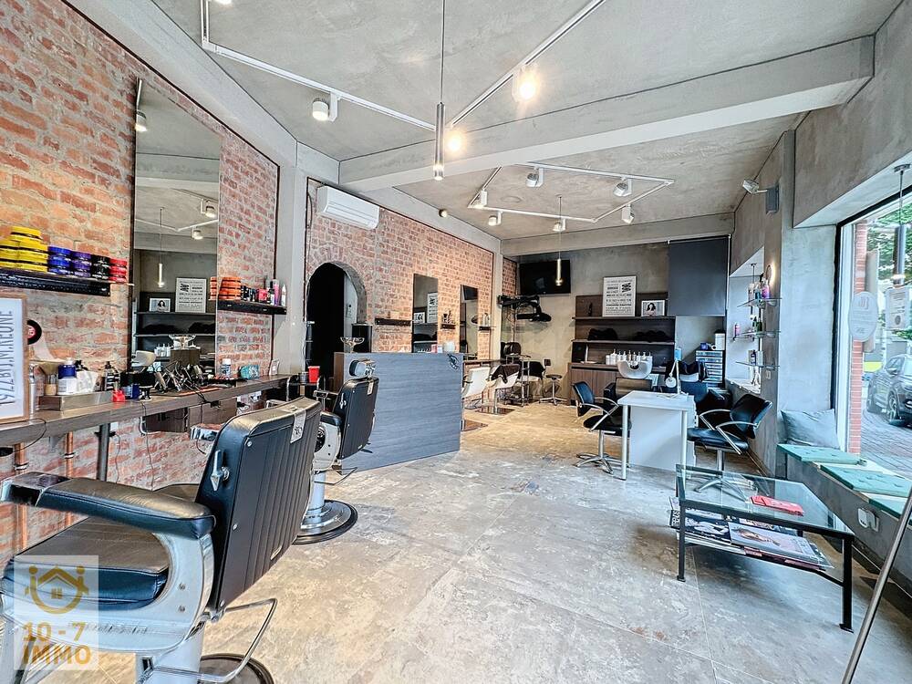 Handelszaak te koop in Jette 1090 250000.00€ slaapkamers 100.00m² - Zoekertje 529367
