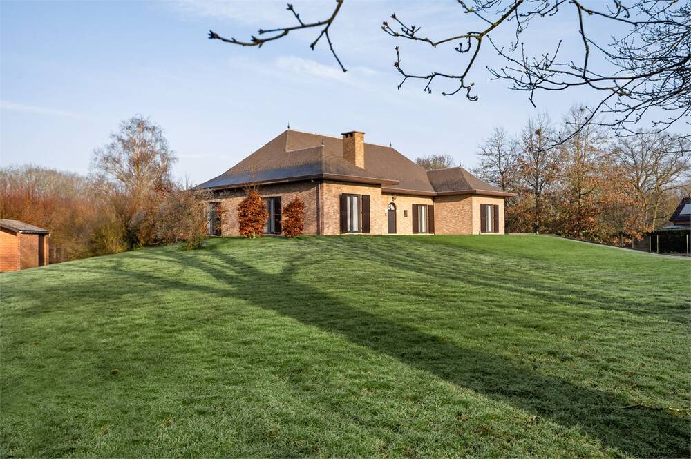 Villa te koop in Herselt 2230 649000.00€ 2 slaapkamers 479.00m² - Zoekertje 528541