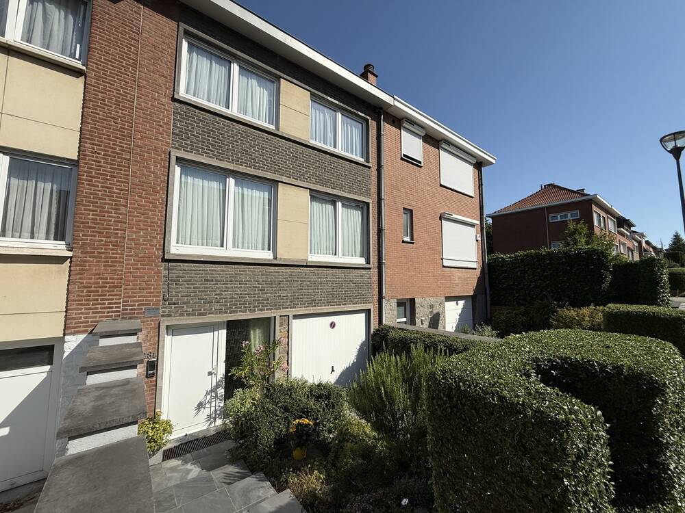 Huis te in Sint-Lambrechts-Woluwe 1200 710000.00€ 4 slaapkamers 196.00m² - Zoekertje 530107
