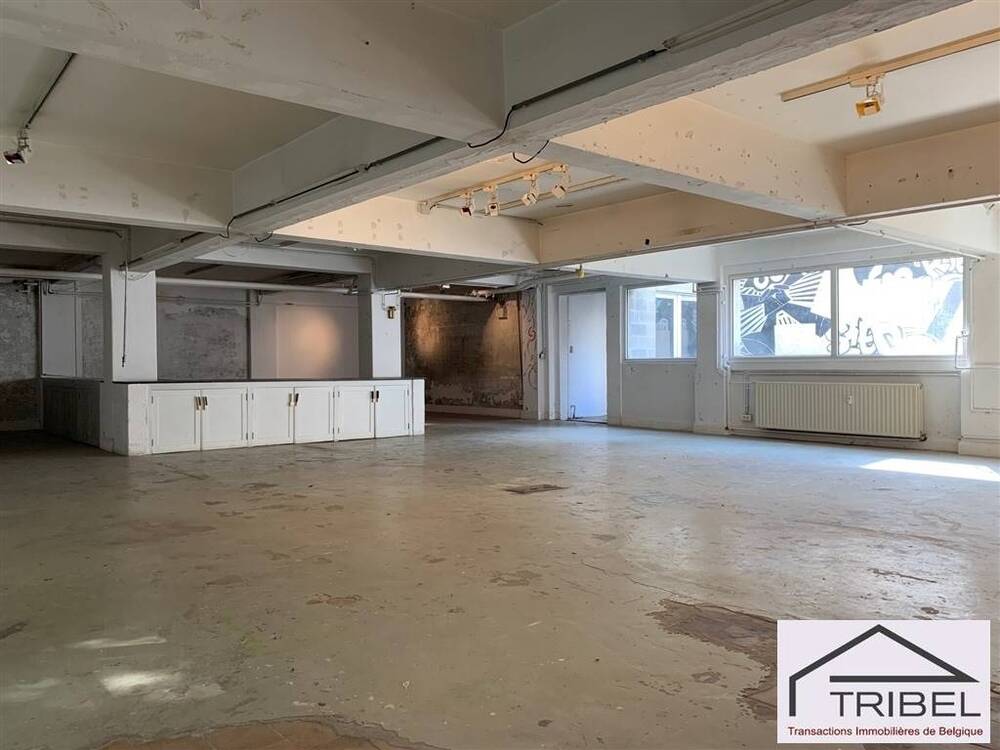 Handelszaak te huur in Elsene 1050 1890.00€ slaapkamers 400.00m² - Zoekertje 530292