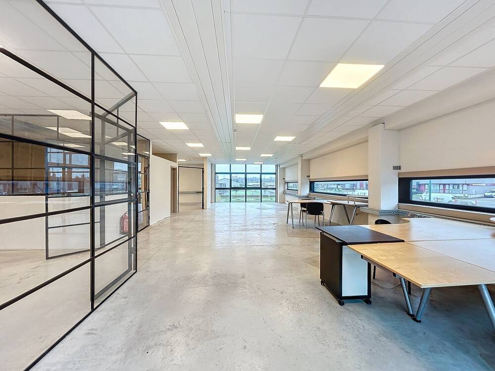 Handelszaak te huur in Fleurus 6220 1400.00€ slaapkamers 140.00m² - Zoekertje 530307