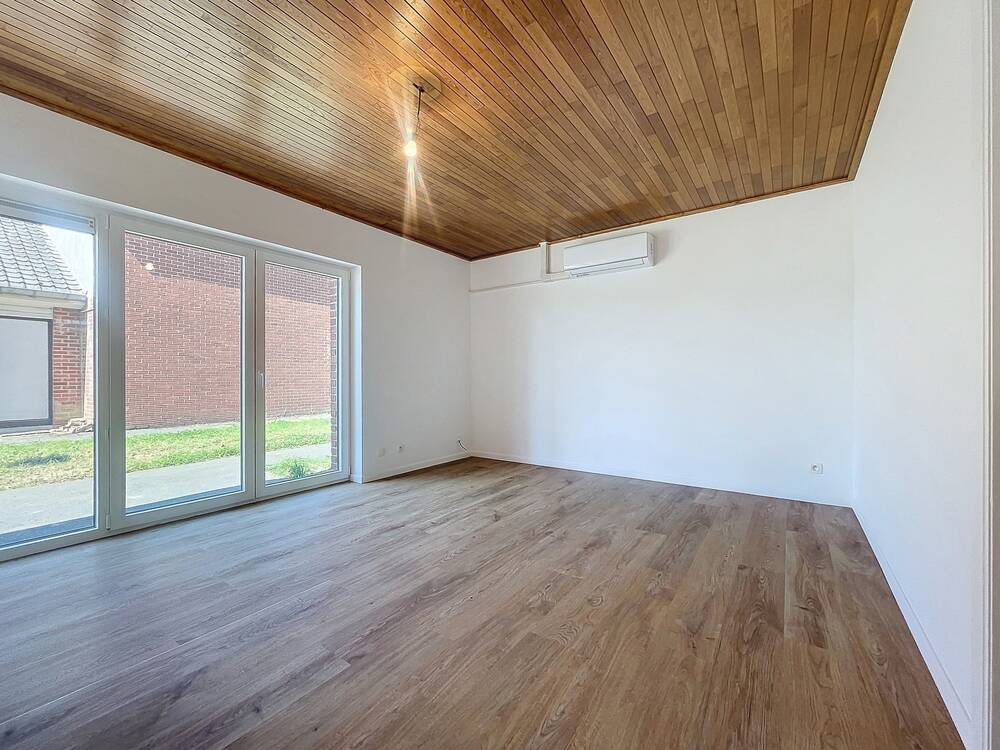 Bungalow te  huur in Templeuve 7520 650.00€ 1 slaapkamers 55.00m² - Zoekertje 530332