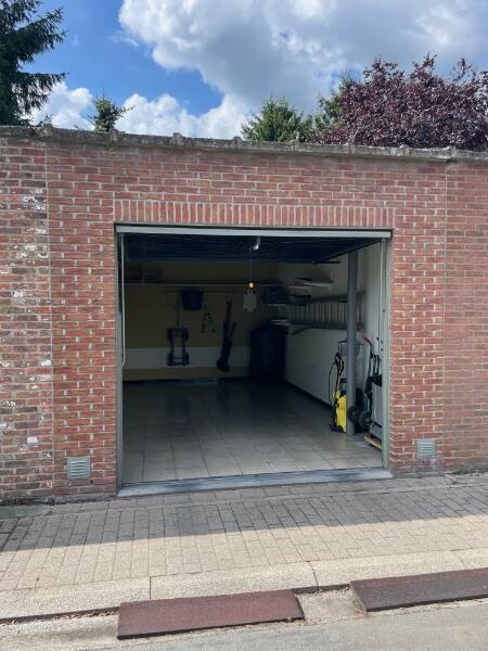Parking & garage te koop in Lokeren 9160 29000.00€ slaapkamers m² - Zoekertje 529686