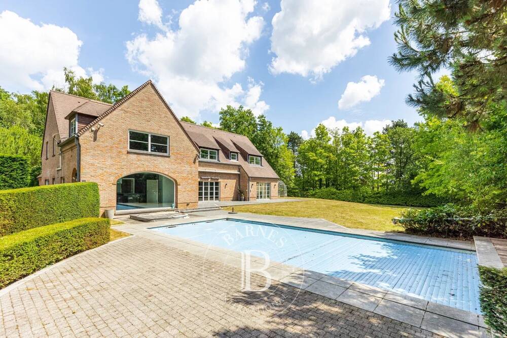 Villa te koop in Sint-Genesius-Rode 1640 2090000.00€ 5 slaapkamers 670.00m² - Zoekertje 529476
