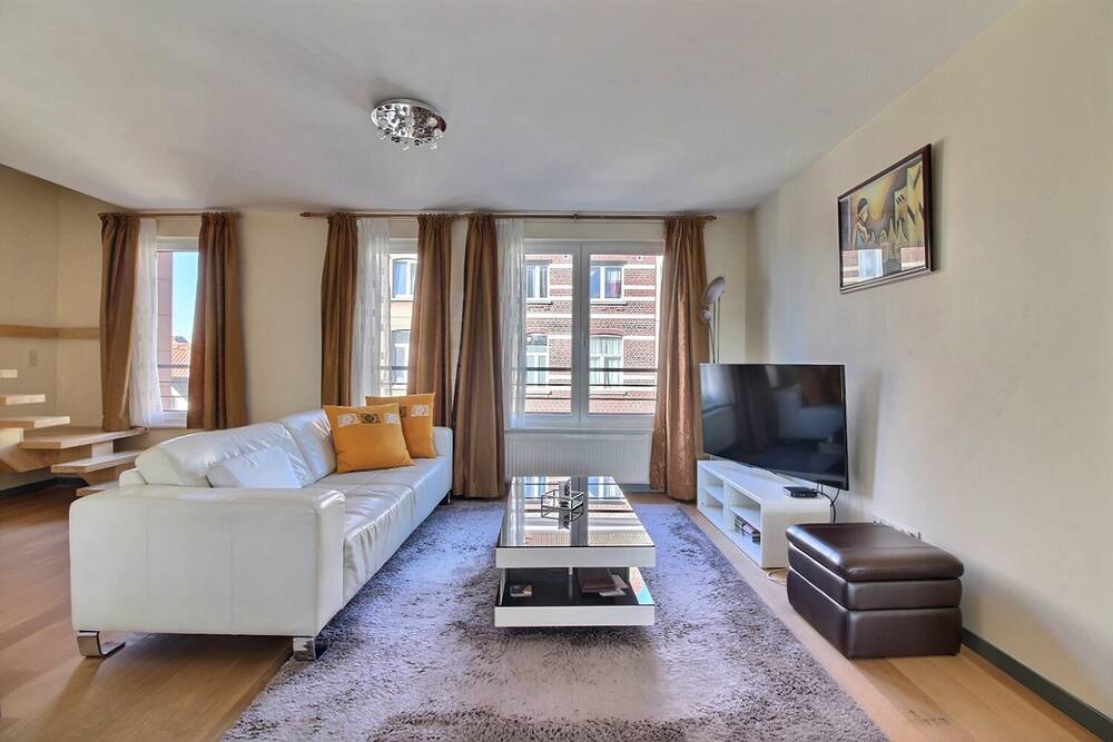 Appartement à vendre à Molenbeek-Saint-Jean 1080 359000.00€ 3 chambres 120.00m² - annonce 530154