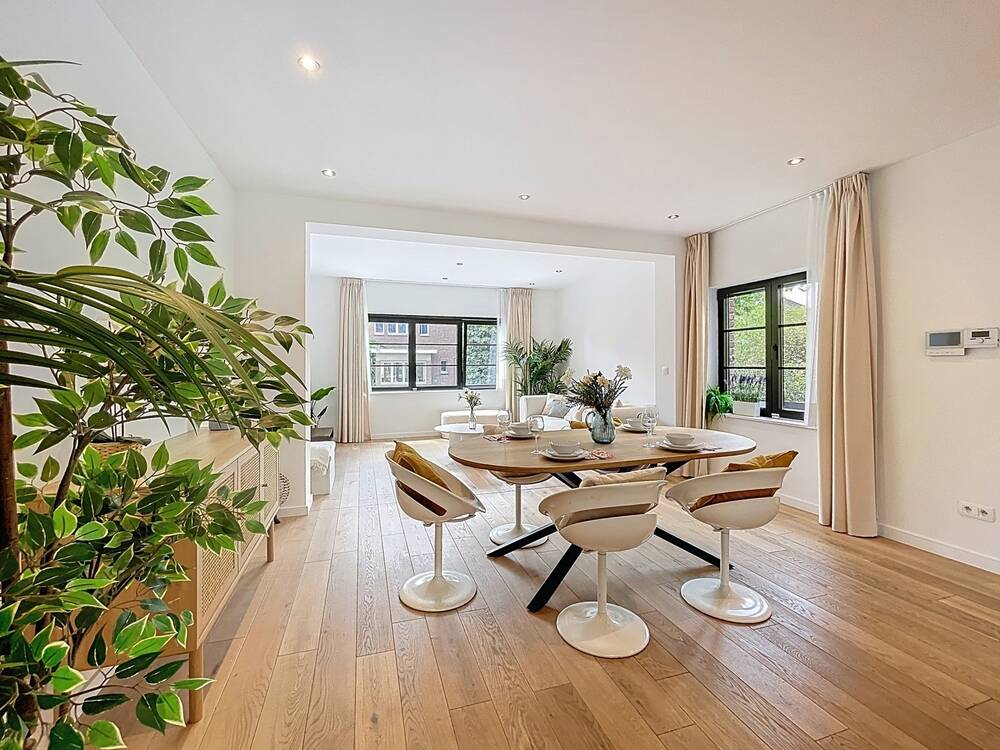 Huis te koop in Sint-Pieters-Woluwe 1150 1185000.00€ 4 slaapkamers 250.00m² - Zoekertje 530051