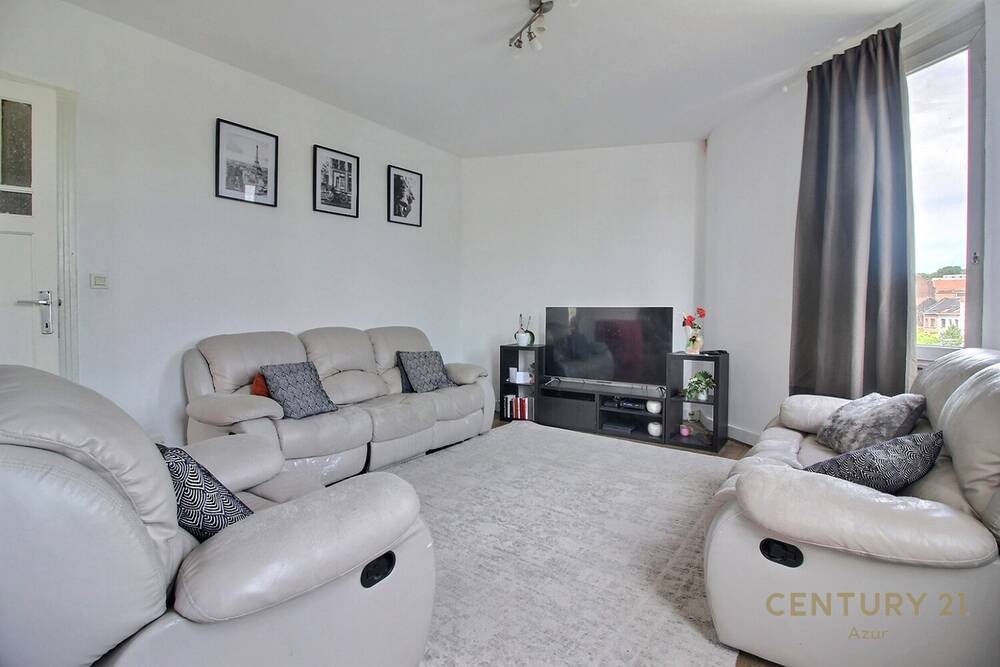Appartement te koop in Koekelberg 1081 219000.00€ 2 slaapkamers 105.00m² - Zoekertje 530161