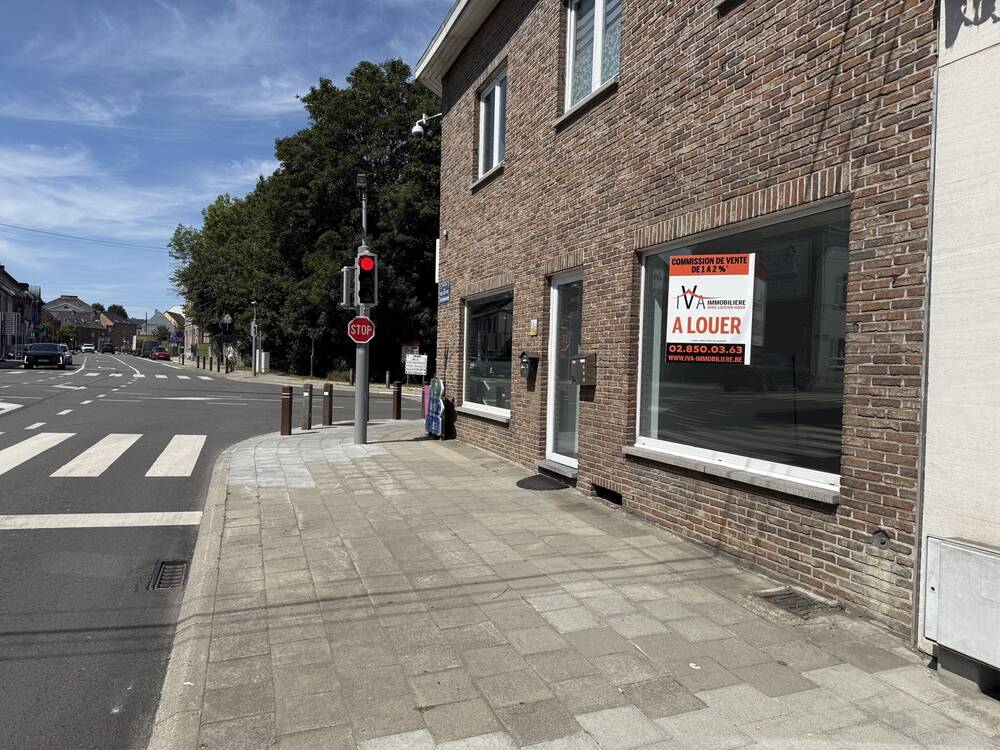 Handelszaak te huur in Kasteelbrakel 1440 990.00€ slaapkamers 85.00m² - Zoekertje 529829