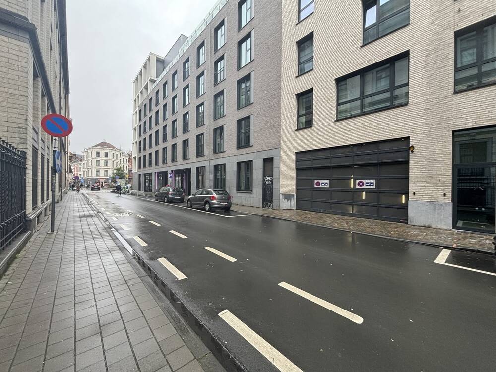 Parking à louer à Ixelles 1050 125.00€  chambres m² - annonce 531054