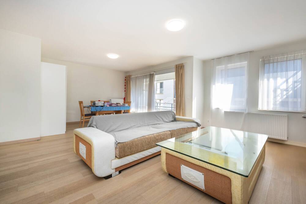 Appartement te koop in Sint-Lambrechts-Woluwe 1200 360000.00€ 2 slaapkamers 90.00m² - Zoekertje 530720