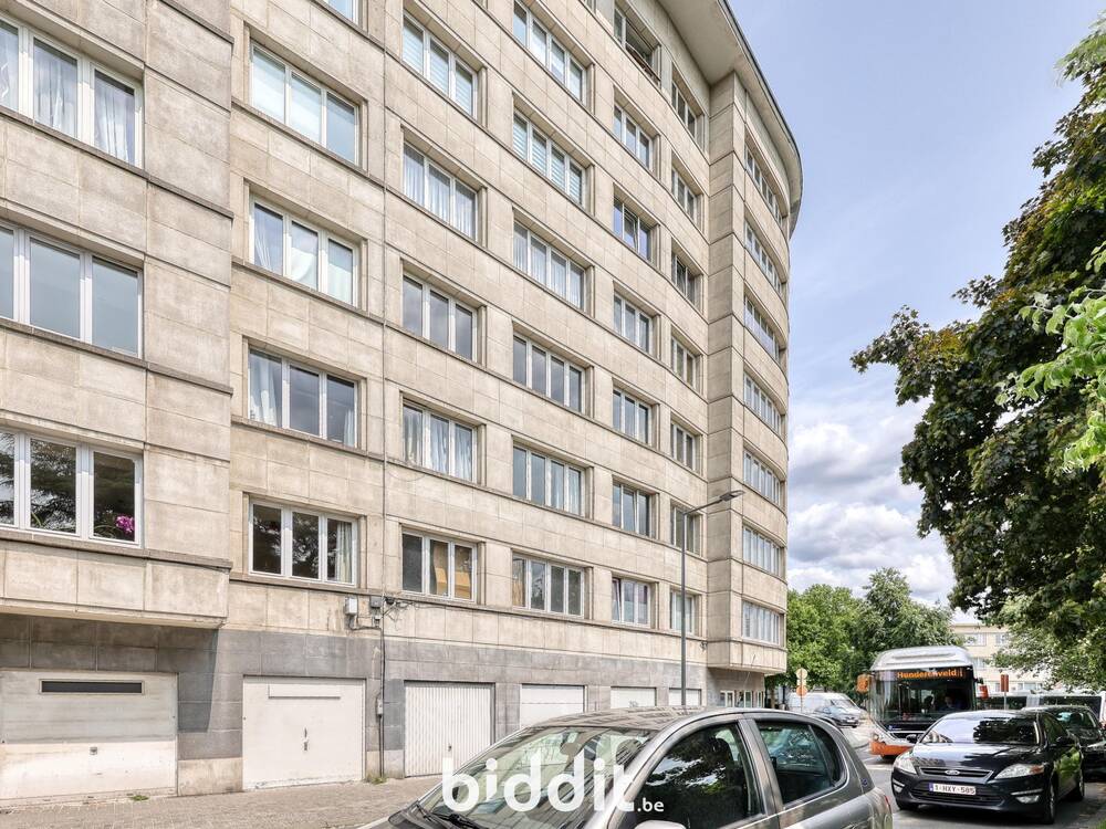 Appartement à vendre à Molenbeek-Saint-Jean 1080 160000.00€ 2 chambres m² - annonce 530885