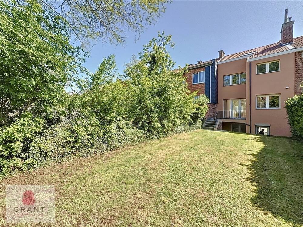 Huis te huur in Sint-Pieters-Woluwe 1150 2400.00€ 3 slaapkamers 140.00m² - Zoekertje 530542
