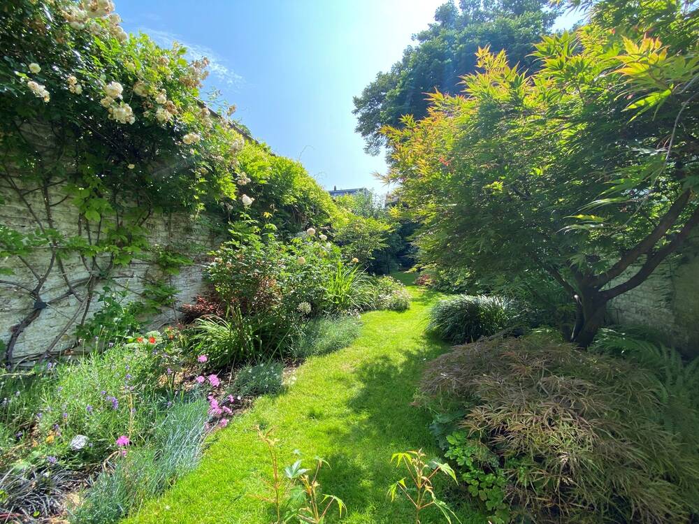 Duplex à à Forest 1190 690000.00€ 2 chambres 150.00m² - annonce 531149